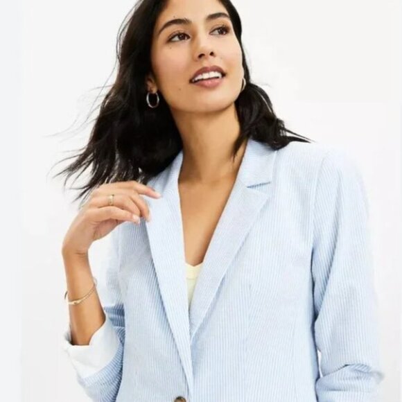 Loft Searsucker Blazer - Picture 2 of 6